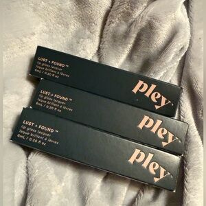 Pley lip gloss lacquer bundle - 3 pieces (Billie) ✨